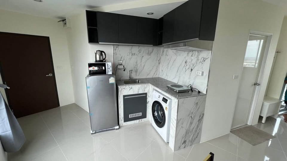 picture Asakan Place              Srinakarindra  - 3/7