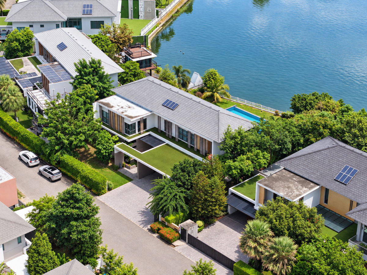 รูป ขายบ้านริมทะเลสาบ Perfect Masterpiece Lakeside (297.6 ตร.ว.) บรรยากาศส่วนตัว สไตล์รีสอร์ท - รูปที่ 4/68