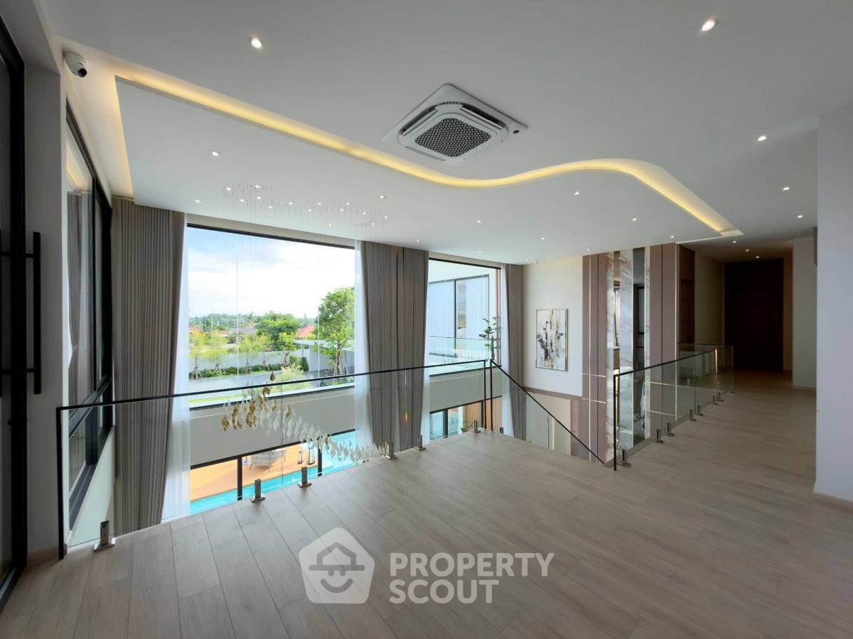 รูป วิลล่า 5-ห้องนอน ใกล้ อ่างเก็บน้ำมาบประชัน (ID 3311045) - รูปที่ 28/44