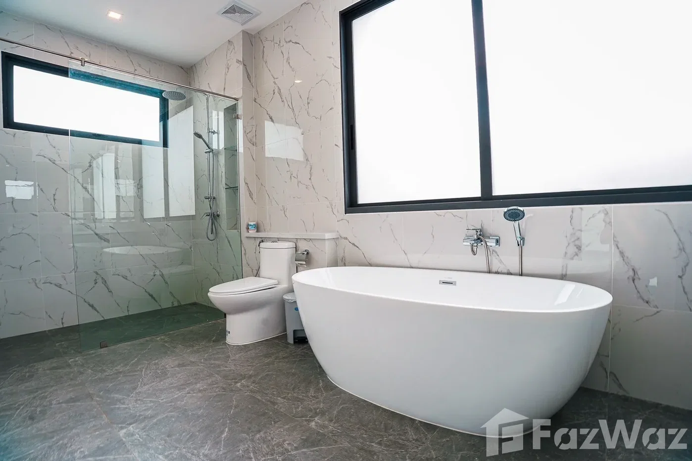 รูป วิลล่าให้เช่า 5 ห้องนอน ใน เมืองพัทยา, ชลบุรี 6711134 - รูปที่ 29/38