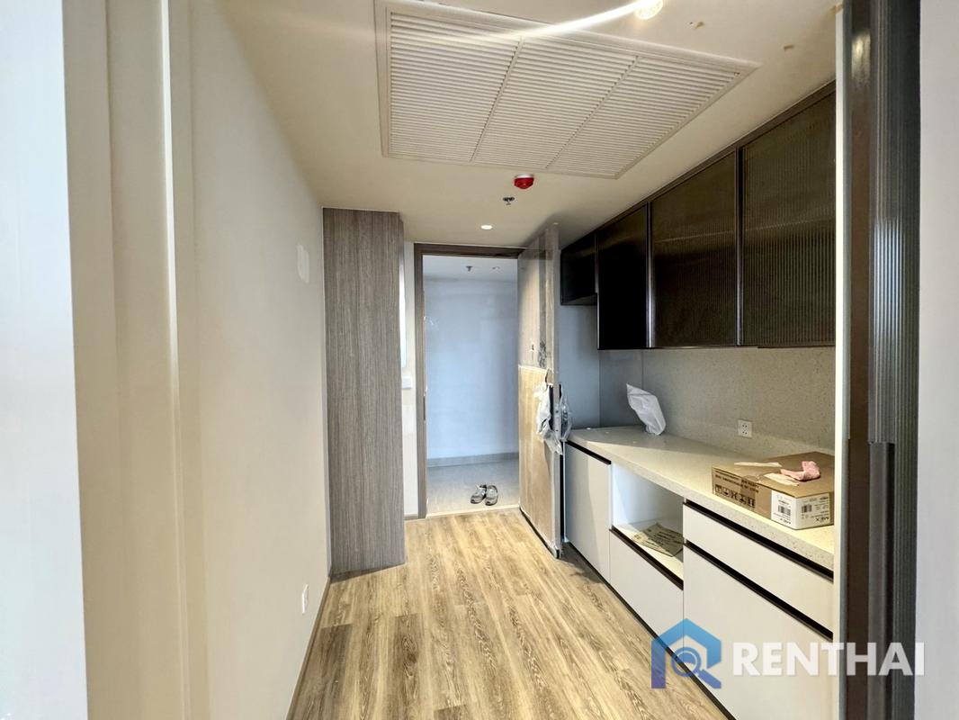 picture Best Value Studio Condo at Arom Jomtien, Pattaya - 8/24
