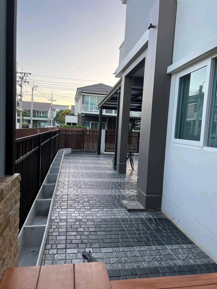 รูป #HHR136 ให้เช่าบ้าน 2 ชั้นหลังมุม 3 ห้องนอน 2 ห้องน้ำ📍 กิ่งแก้ว 25/1 - รูปที่ 3/11