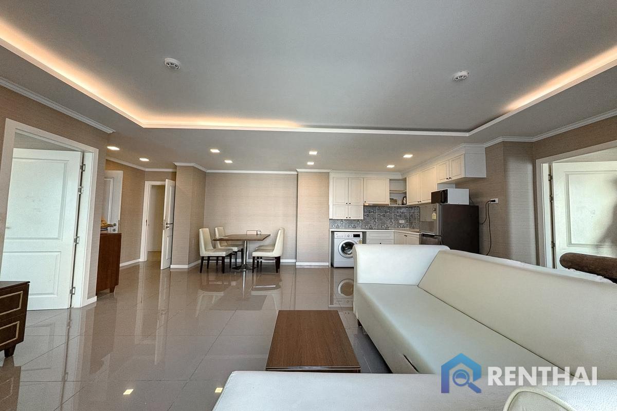 picture Looking for a spacious condo in Jomtien with a relaxing resort atmosphere? - 8/19