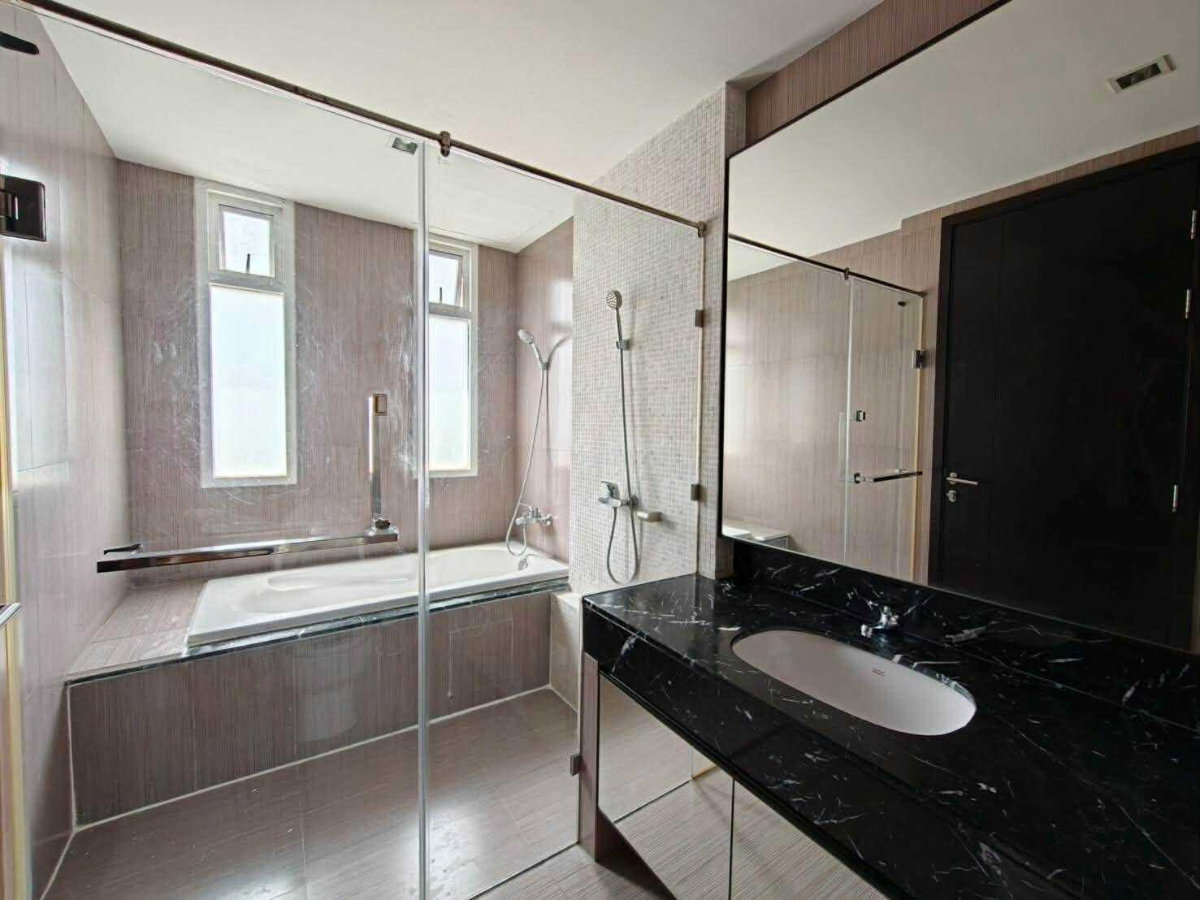 รูป LTH16192 - Spacious Condo FOR RENT Villa Sikhara Thonglor 25 | 122 sq.m. | 2 Beds 2 Baths | BTS Thonglor | 59K - รูปที่ 2/6