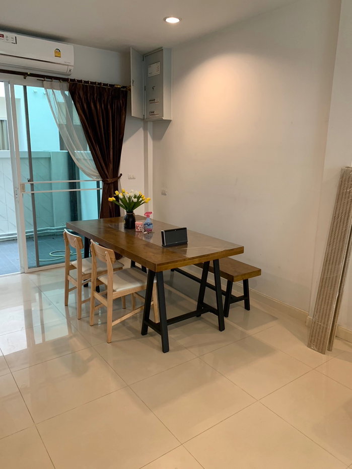 picture Town Home for rent 3 floor Ramintra Katset - 2/9