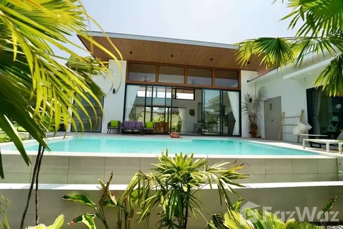 Modern 3-Bedroom Private Pool Villa in Bo Phut 6780851