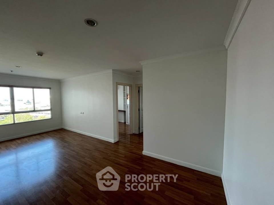 picture 2-BR Condo at Lumpini Place Rama 9–Ratchada near MRT Phra Ram 9 (ID 3312293) - 14/29