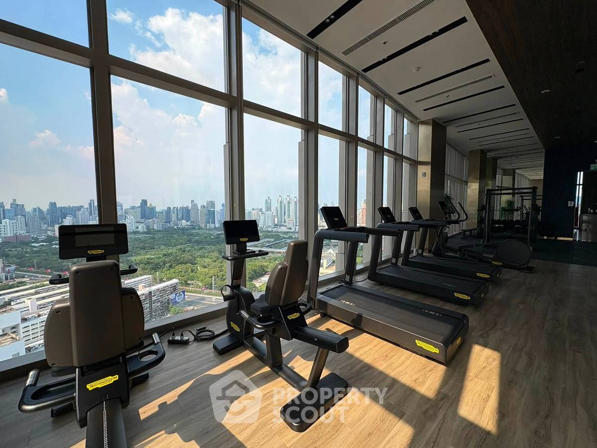 รูป คอนโด 1-ห้องนอน ที่ เดอะ คราวน์ เรสซิเดนท์เซส ใกล้ MRT คลองเตย (ID 3297306) - รูปที่ 14/14