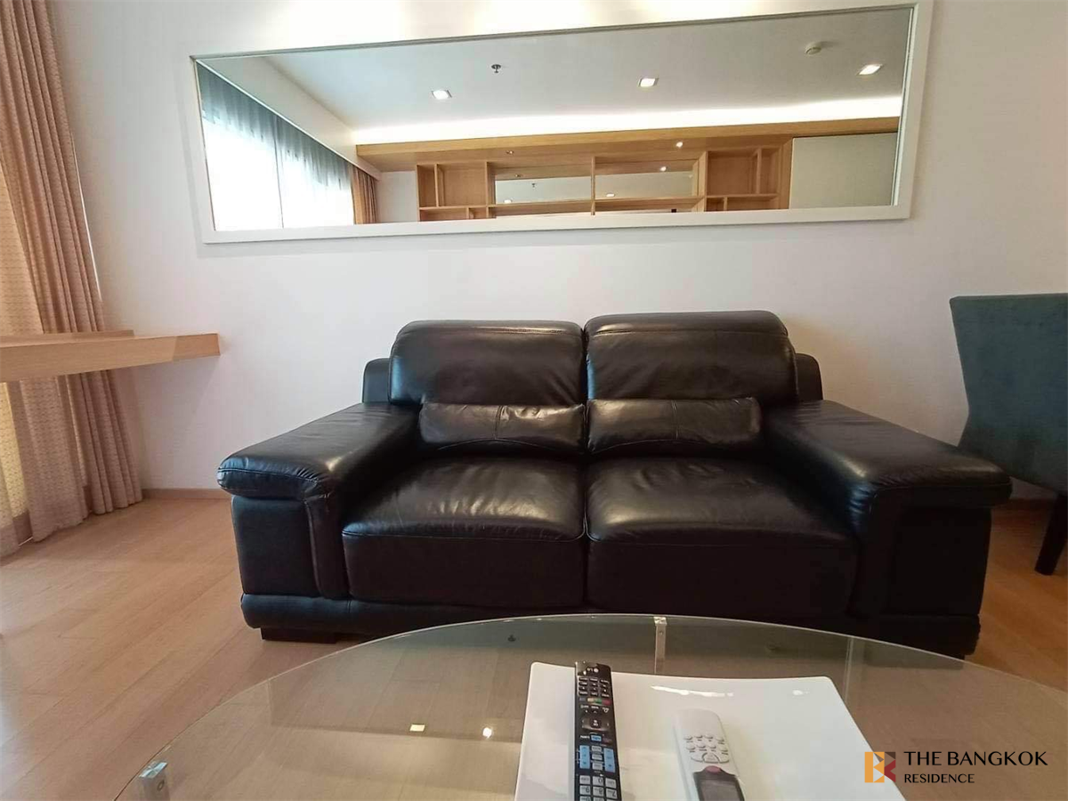 picture Book quickly before the room is gone!! Noble Reflex near BTS Ari - 3/10