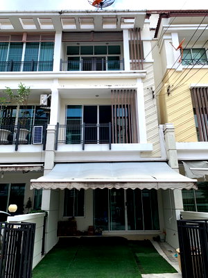 เช่าทาวน์โฮม เขตบางเขน : ให้เช่าทาวน์เฮาส์สวยใกล้เกษตร ลาดปลาเค้า79 รามอินทรา 3 ชั้น