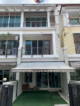 ให้เช่าทาวน์เฮาส์สวยใกล้เกษตร ลาดปลาเค้า79 รามอินทรา 3 ชั้น