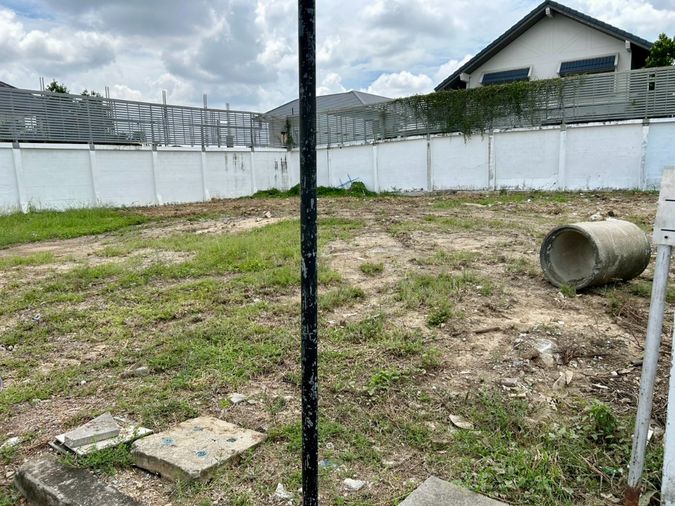 Land for sale, 183.3 sq wah, Nirvana Icon Pinklao