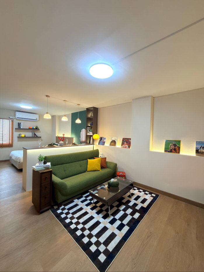 รูป ห้องสวยสไตล์ Mid century หิ้วกระเป๋าใบเดียวพร้อมอยู่ - รูปที่ 6/19