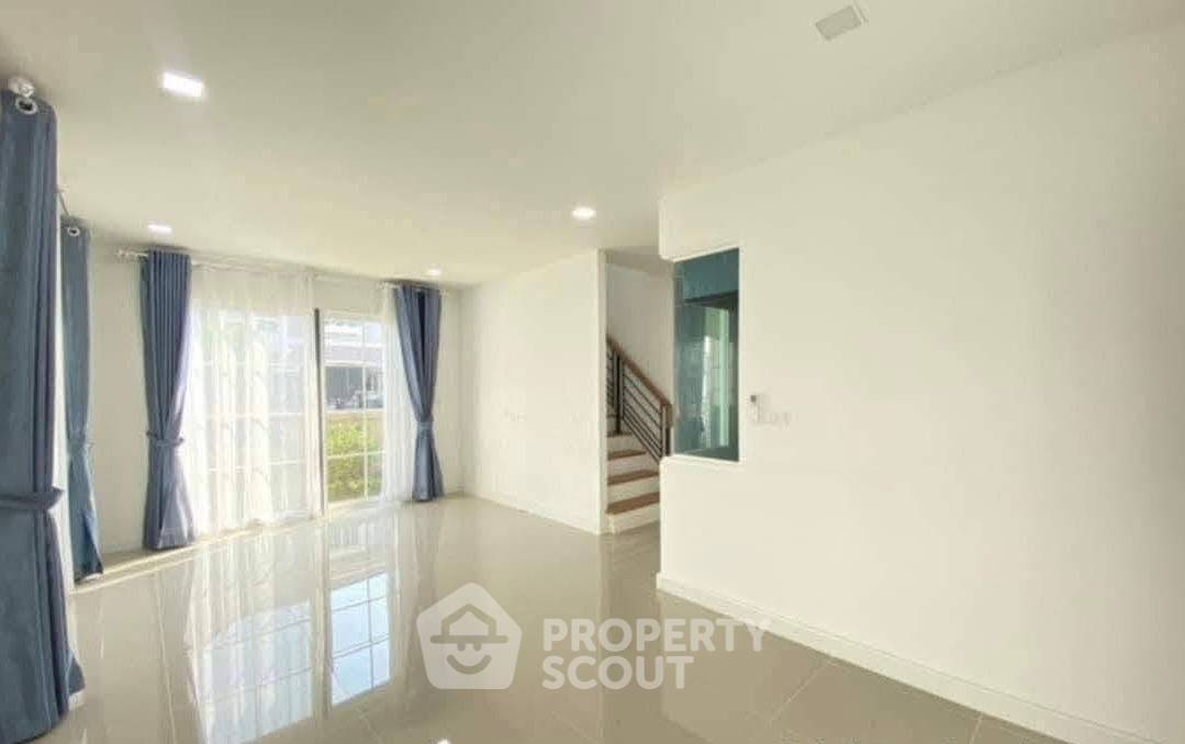 รูป บ้าน 4-ห้องนอน ที่ กลเด้น นีโอ 2 รามอินทรา-วงแหวน ใน ท่าแร้ง (ID 3309838) - รูปที่ 4/14