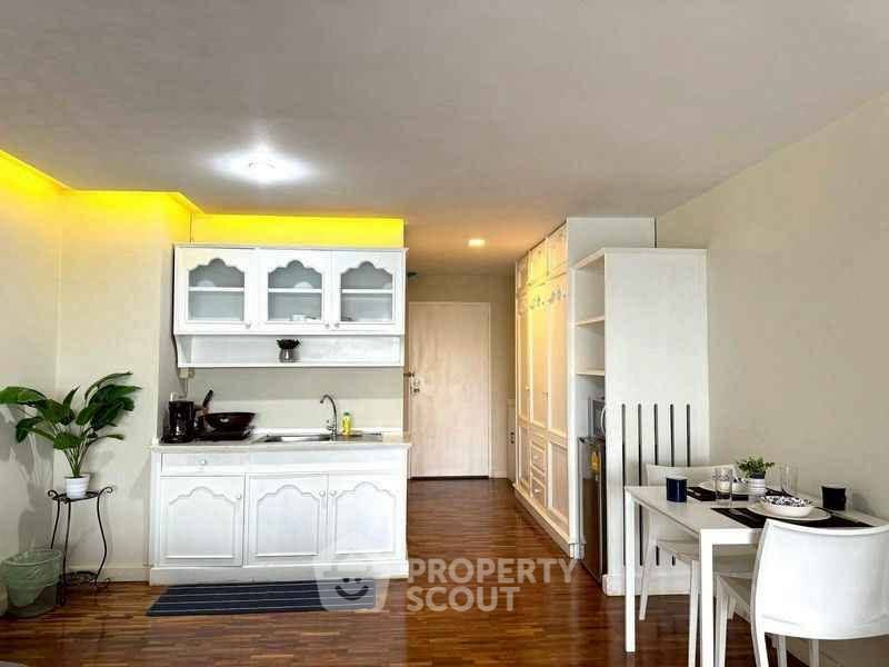 picture Studio Condo at Hillside Condo 4 in Chang Phueak (ID 3313203) - 9/14