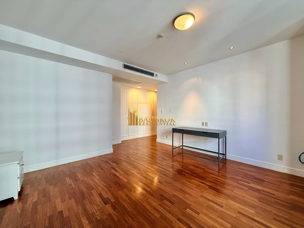 picture Exceptional 3 Bedroom Apartment For Rent in Sukhumvit 24 - BR21316AP - 22/33
