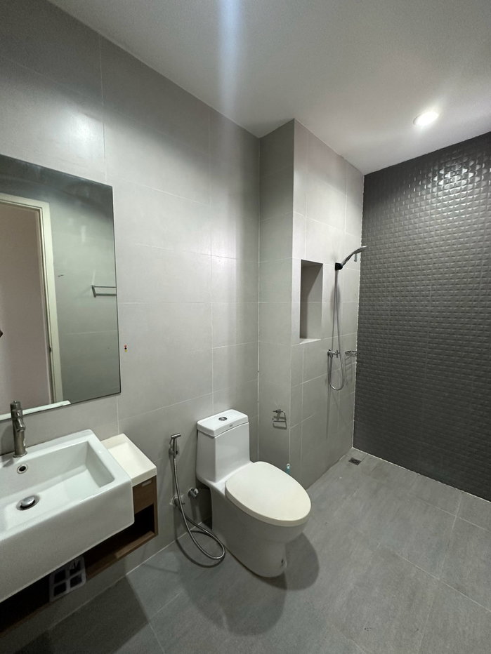 รูป 🏡✨ ให้เช่าทาวน์โฮม 3 ชั้น Siri House รัชดา 18 | ลาดพร้าว 80 เฟอร์ครบพร้อมอยู่ - รูปที่ 8/14