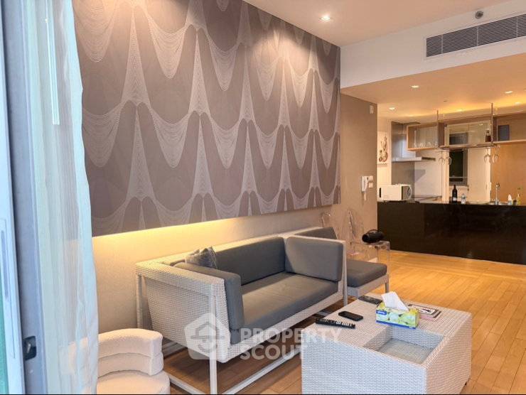 picture 30th-Floor 2-BR Condo At The Lago, Nai Harn, Phuket (ID 3314571) - 8/14
