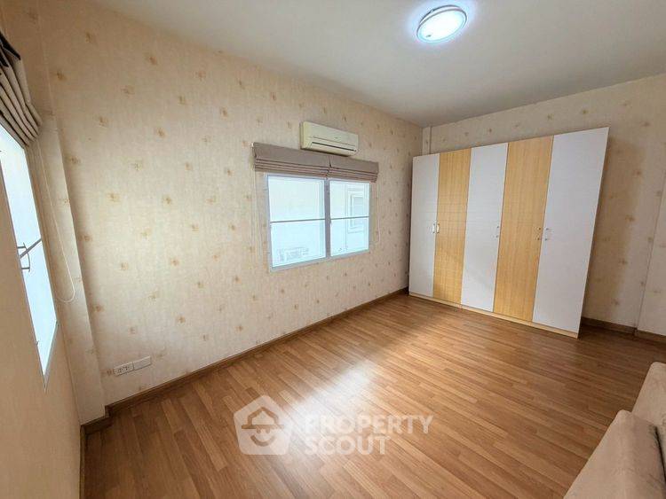 picture Pet-Friendly 3-BR House At Baan Ratcha 3, Bang Yai (ID 3306232) - 17/20