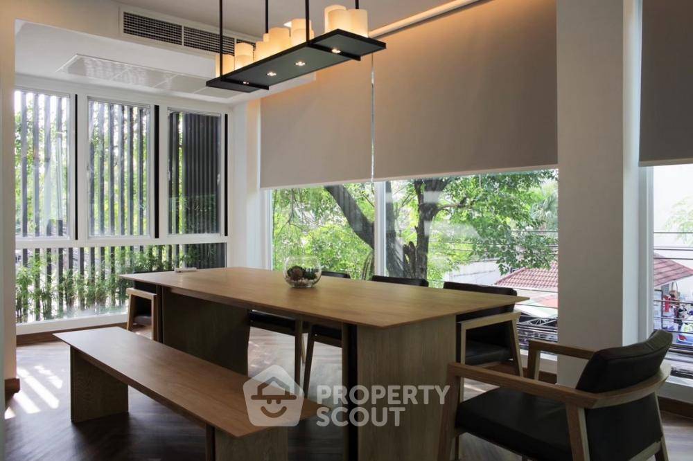 รูป คอนโด 3 ห้องนอน 650 ตร.ม. Prompak Gardens ใกล้ BTS พร้อมพงษ์ (ID 1032317) - รูปที่ 26/48