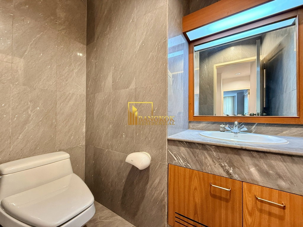 picture Expansive 3 Bedroom Apartment For Rent in Phrom Phong - BR21384AP - 11/50
