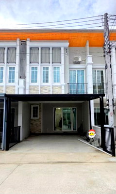 เช่าทาวน์โฮม วิทยาลัยเทคนิคปทุมธานี : 🏠✨ ให้เช่า ทาวน์โฮม 2 ชั้น โกลเด้น ทาวน์ วิภาวดี-รังสิต 4 ห้องนอน 3 ห้องน้ำ ทำเลติดถนนพหลโยธิน ซอยคลองหลวง 10