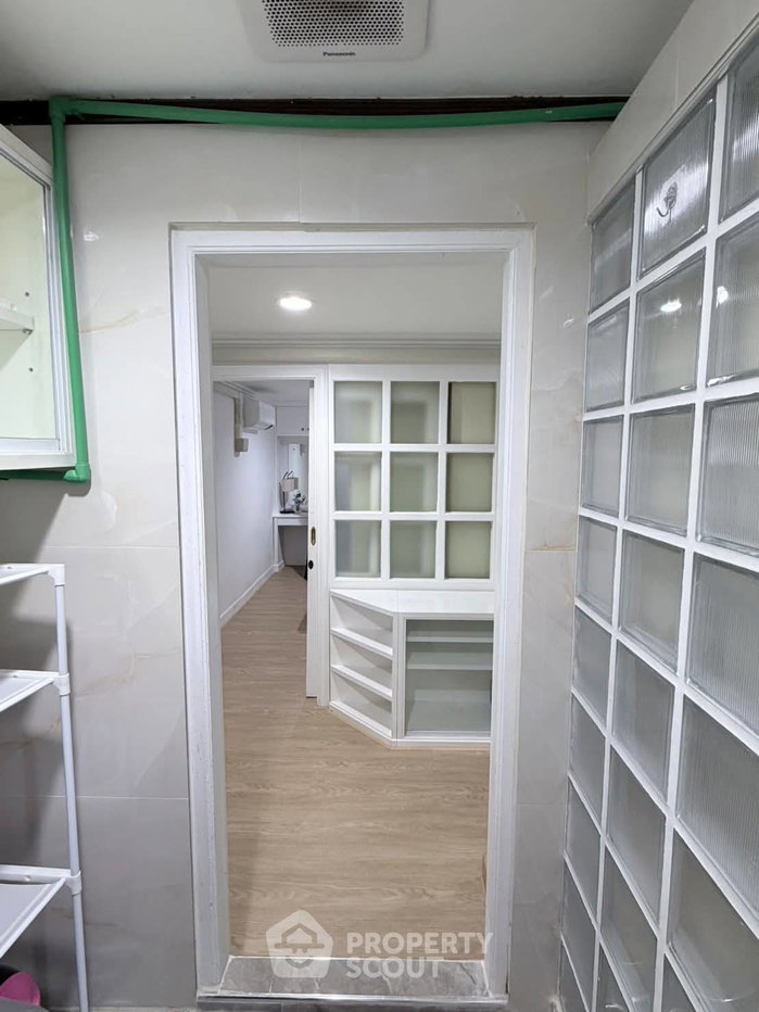 picture 90m To BTS Chong Nonsi | 2-BR Diamond Tower Condominium (ID 3313977) - 16/17