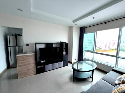 Condos for sale : For Sale Supalai Wellington 2 Rare Spacious 1 Bedroom 45 Sqm only 3.2 MB near Thailand Cultural Centre MRT