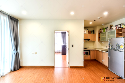 Condos for sale : The Complete Narathiwas Condo in Central City at an Affordable Price