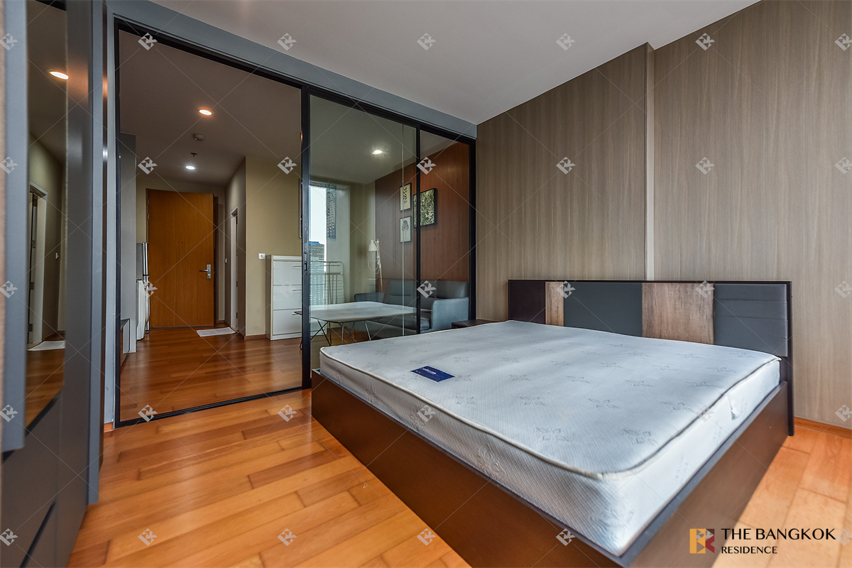 picture Noble Revo Silom Move-in Ready, Just Bring Your Stuff near BTS Surasak - 6/10