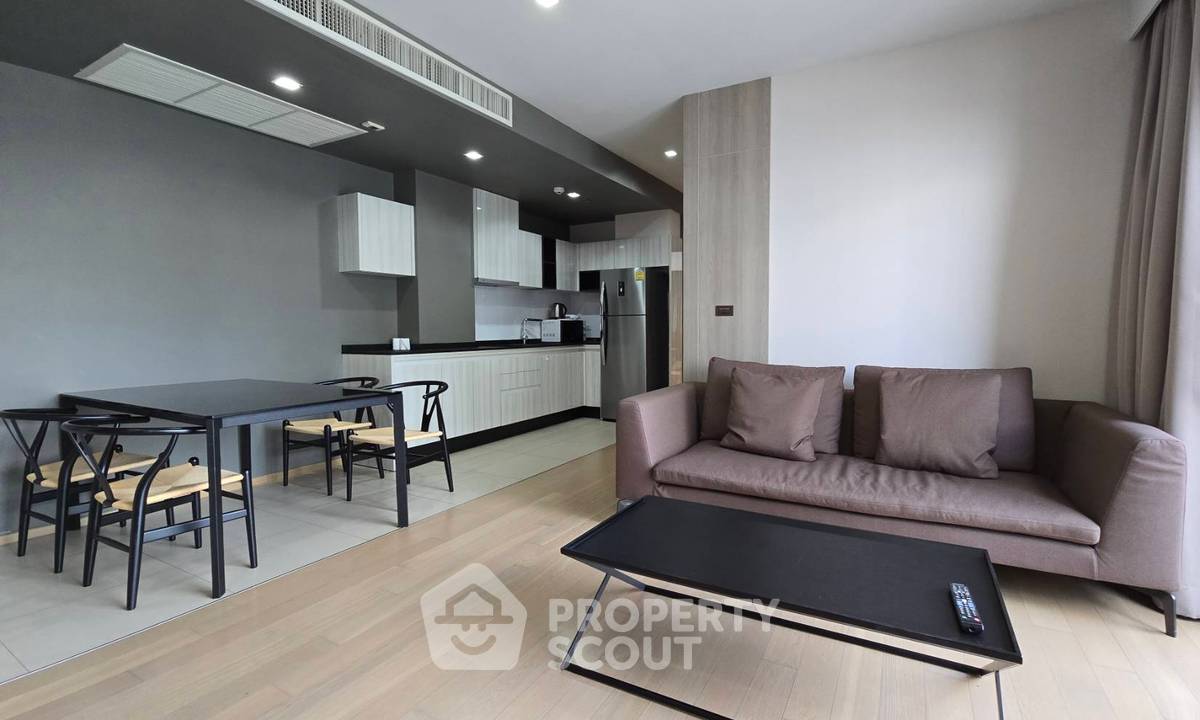 รูป คอนโด 2-ห้องนอน ที่ เอช คิว ทองหล่อ ใกล้ BTS ทองหล่อ (ID 1915790) - รูปที่ 2/11