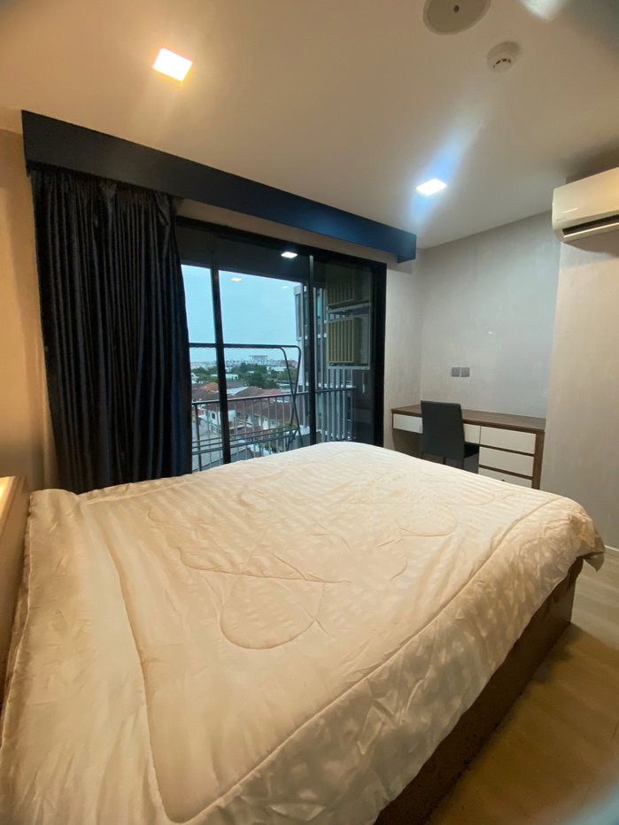 รูป T302 ให้เช่าคอนโด Atmoz Lardprao71 (แอทโมซ ลาดพร้าว71) ทำเลดี ห้องมุม มีWalk-in Closet ห้องสวย เฟอร์ครบ มีเครื่องซักผ้า - รูปที่ 4/22