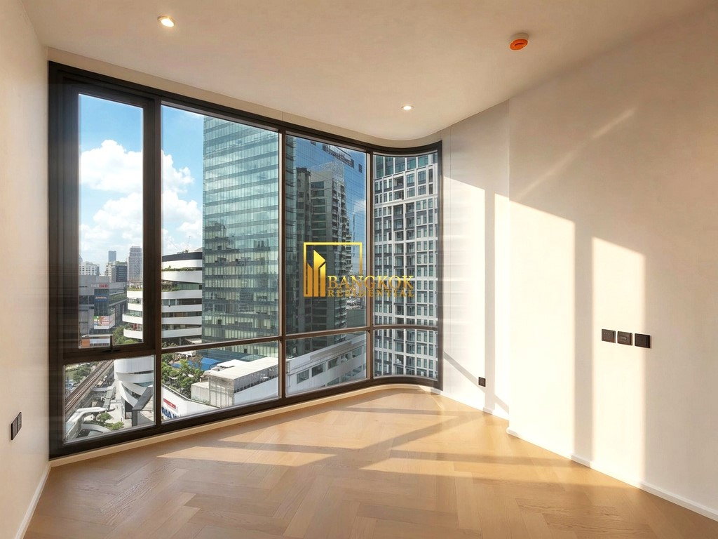 รูป Muniq Phrom Phong | Luxurious 2 Bedroom Condo For Sale - BR62051CD - รูปที่ 3/30