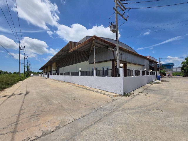 รูป รถเทรลเลอร์ได้ รร.บ้านบางปิ้ง 1.4 กม..สี่วาพาสวัสดี-เอกชัย นาดี โกดังโรงงาน 1 นอน 2 น้ำ ใกล้ตลาดเศรษฐกิจ 2 กม. 1 ไร่  1,300 ตร.ม. - รูปที่ 8/8
