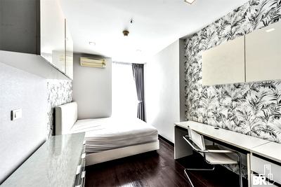 Condos for sale : Ideo Q Phayathai Easy Start with a City Dweller Lifestyle near Airport Rail Link Phaya Thai Station