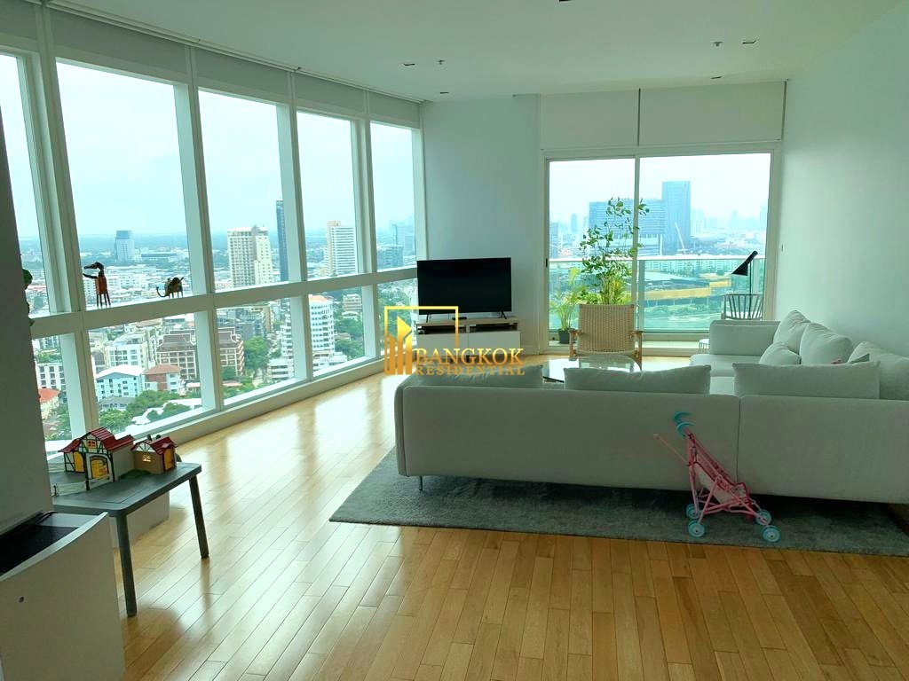 picture Millennium Residence | Fantastic 3 Bed Condo in Asoke - BR2774CD - 1/20