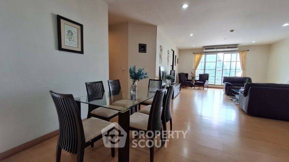picture 3-BR Condo at Citi Smart Sukhumvit 18 near BTS Asok (ID 1832611) - 6/18