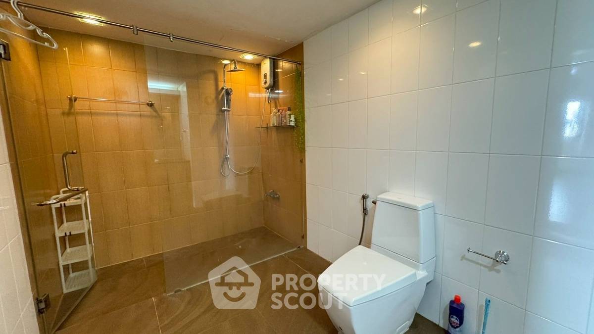 รูป ชั้น 22 ห้องนอน 3 ห้อง Srivara Mansion Condominium 1 ใกล้ MRT ศูนย์วัฒนธรรมแห่งประเทศไทย (ID 1177403) - รูปที่ 22/25