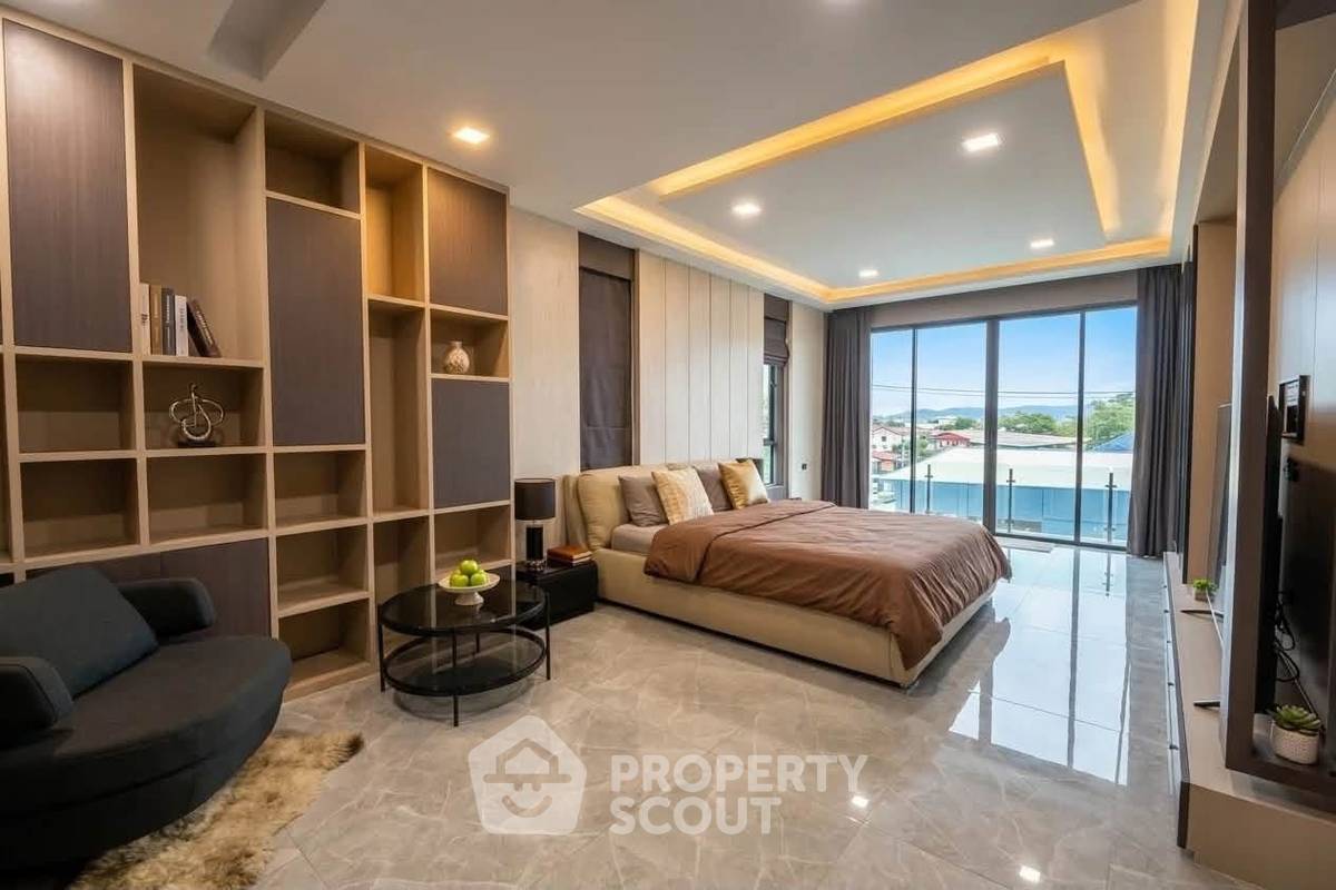 รูป วิลล่า 4 ห้องนอน 450 ตร.ม. M MOUNTAIN GRAND VILLA พัทยาตะวันออก (ID 3314097) - รูปที่ 13/17