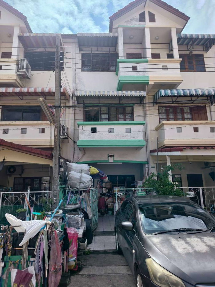 รูป ขายบ้านทาวน์เฮาส์ 3 ชั้น ซอยคู้บอน 27 หมู่บ้านรามอินทรา 71 - รูปที่ 1/8