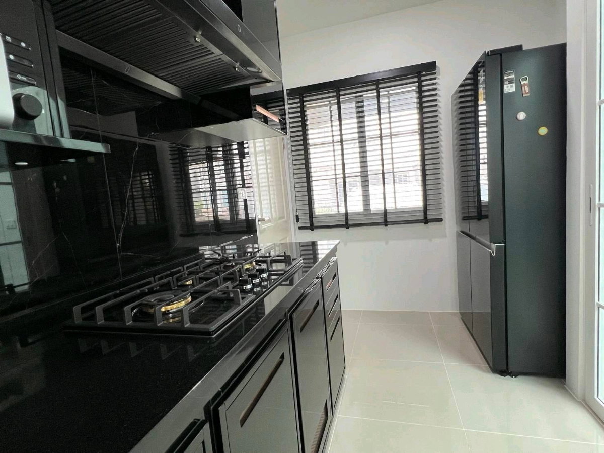 รูป 🏡✨ FOR RENT | PRESTIGE FUTURE – RANGSIT 4 ห้องนอน 3 ห้องน้ำบ้านเดี่ยวโครงการใหม่ | หลังริม | พร้อมเข้าอยู่ ⭐ - รูปที่ 7/17