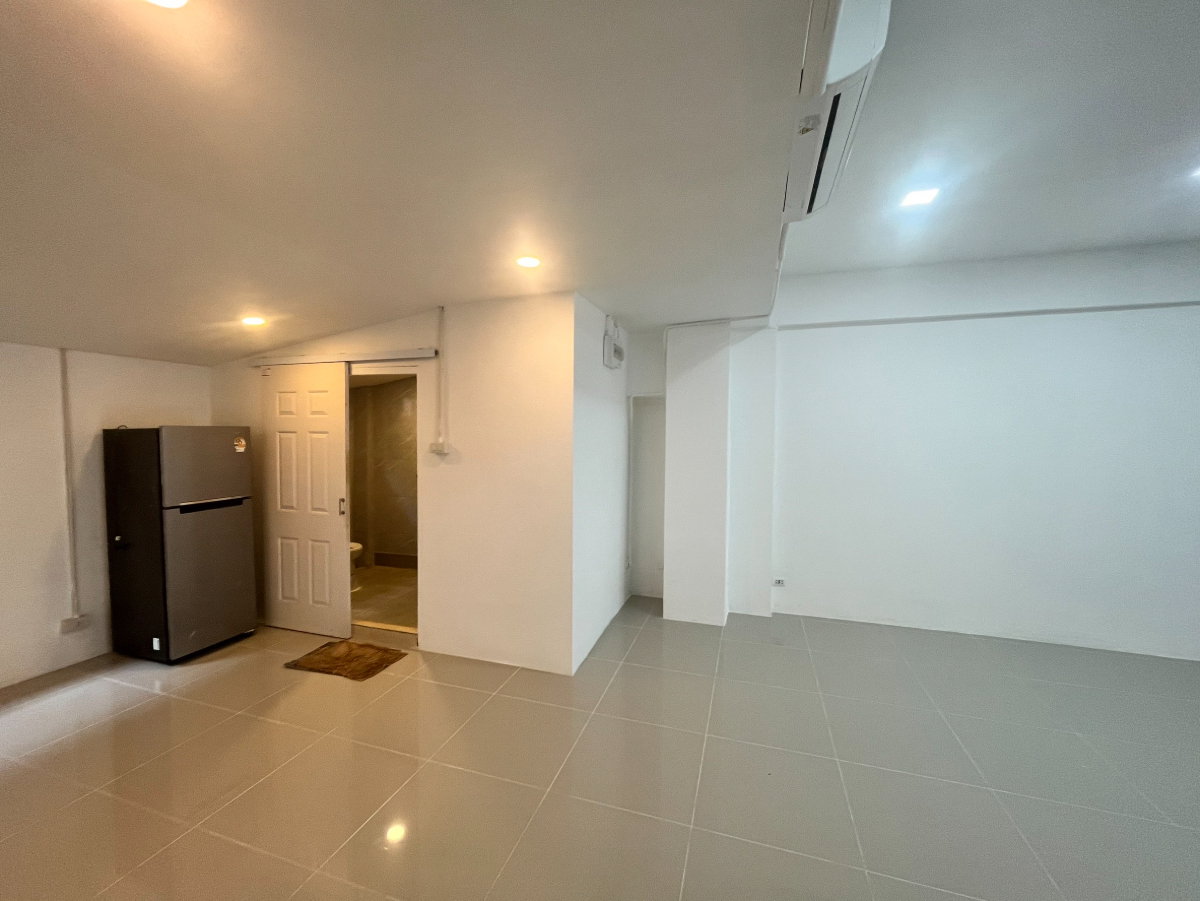 รูป ให้เช่าออฟฟิศ / สำนักงาน / พื้นที่ธุรกิจ ใกล้นิมมาน สุเทพ เชียงใหม่ (EN below) - รูปที่ 9/10