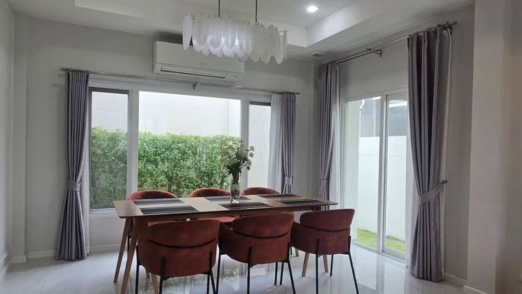 4-bed house for rent, 200 sqm, 60 sq wah, Laddarom Chatuchot 15