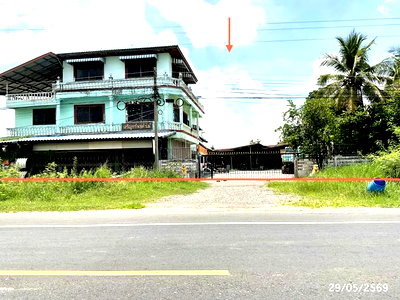 สำนักงาน ศรีสะเกษ : อาคารสำนักงาน 1034 ตร.วา ยางชุมน้อย ศรีสะเกษ 8.6M