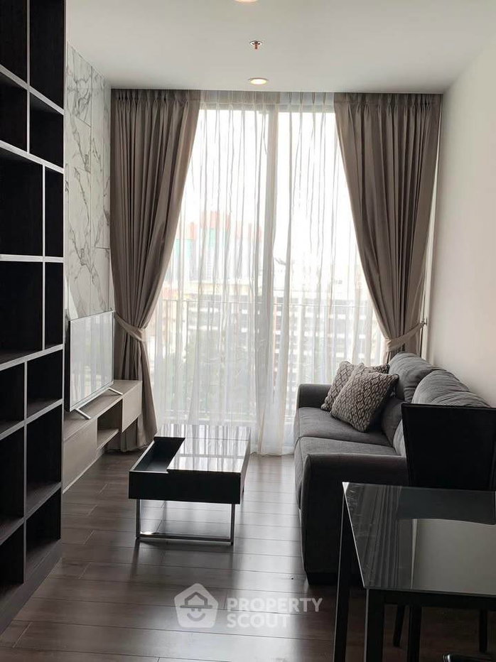 รูป คอนโด 1 ห้องนอน Whizdom Essence Sukhumvit ใกล้ BTS Punnawithi (ID 3313945) - รูปที่ 3/8