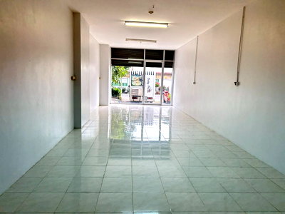 ขายคอนโด : ขาย Shop พร้อมผู้เช่า ป.ธนา ทาวเวอร์ ลาดพร้าว 55 ตร.ม. ค่าเช่า 11,000 บาท/เดือน 