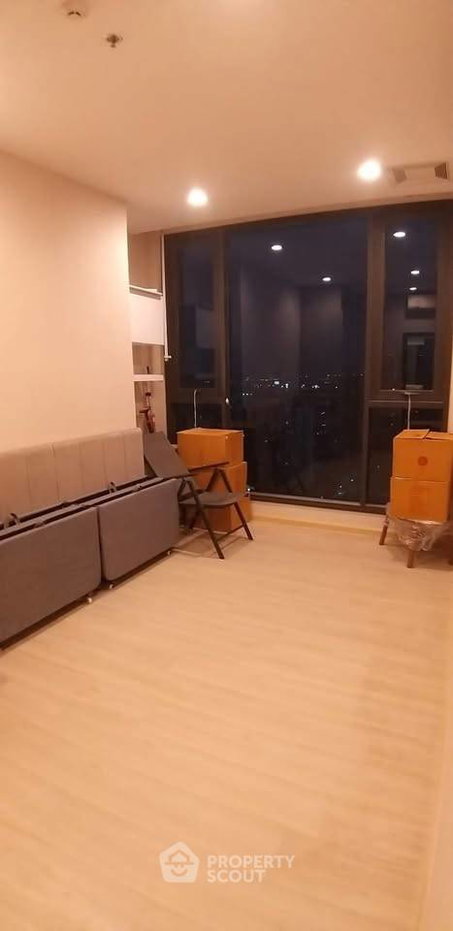 รูป ขายคอนโด 2 ห้องนอน Whizdom Essence Sukhumvit ใกล้ BTS Punnawithi (ID 3313896) - รูปที่ 4/14
