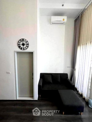Condos for rent : High-Floor 1-BR Knightsbridge Space Ratchayothin, BTS Ratchayothin (ID 2796600)