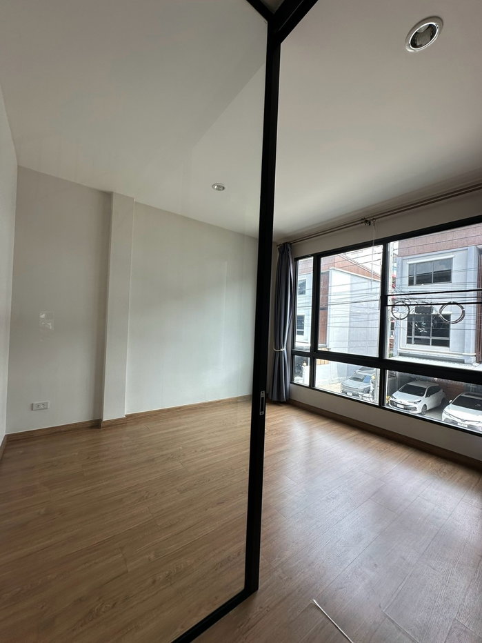 รูป 🏡✨ ให้เช่าทาวน์โฮม 3 ชั้น Siri House รัชดา 18 | ลาดพร้าว 80 เฟอร์ครบพร้อมอยู่ - รูปที่ 7/14