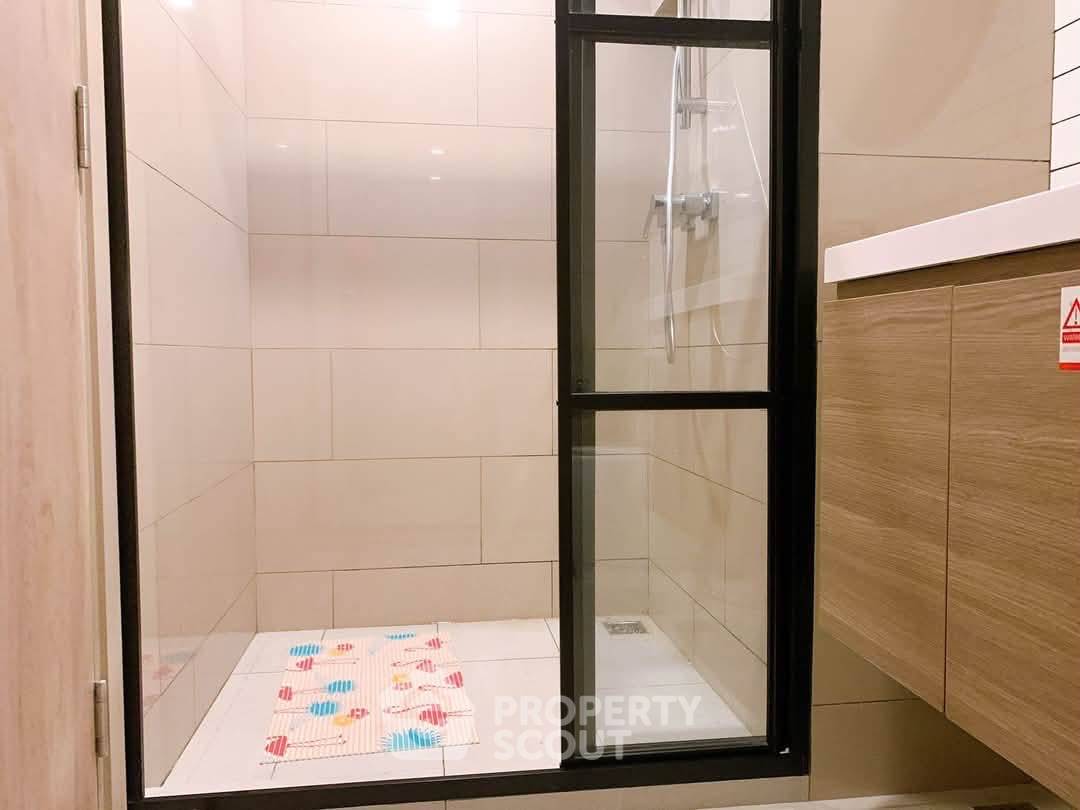picture 1-BR Condo At KnightsBridge Space Rama 9 Near MRT Phra Ram 9 (ID 3315695) - 6/8